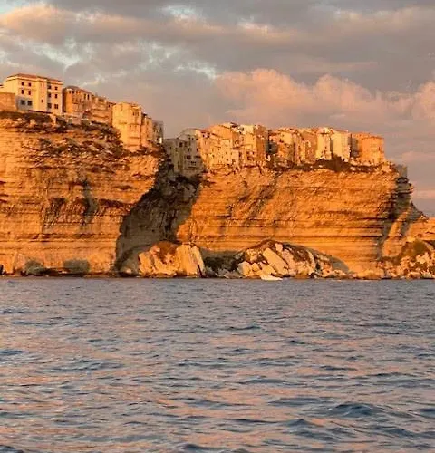 Bonifacio Tranquillite Paradis SantʼAmanza